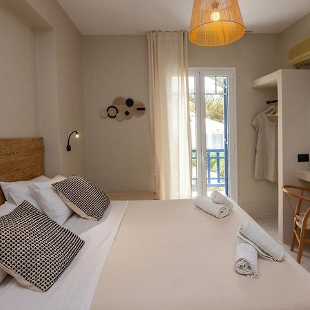 Noe Rooms In Center Of Tínos Buitenkant foto